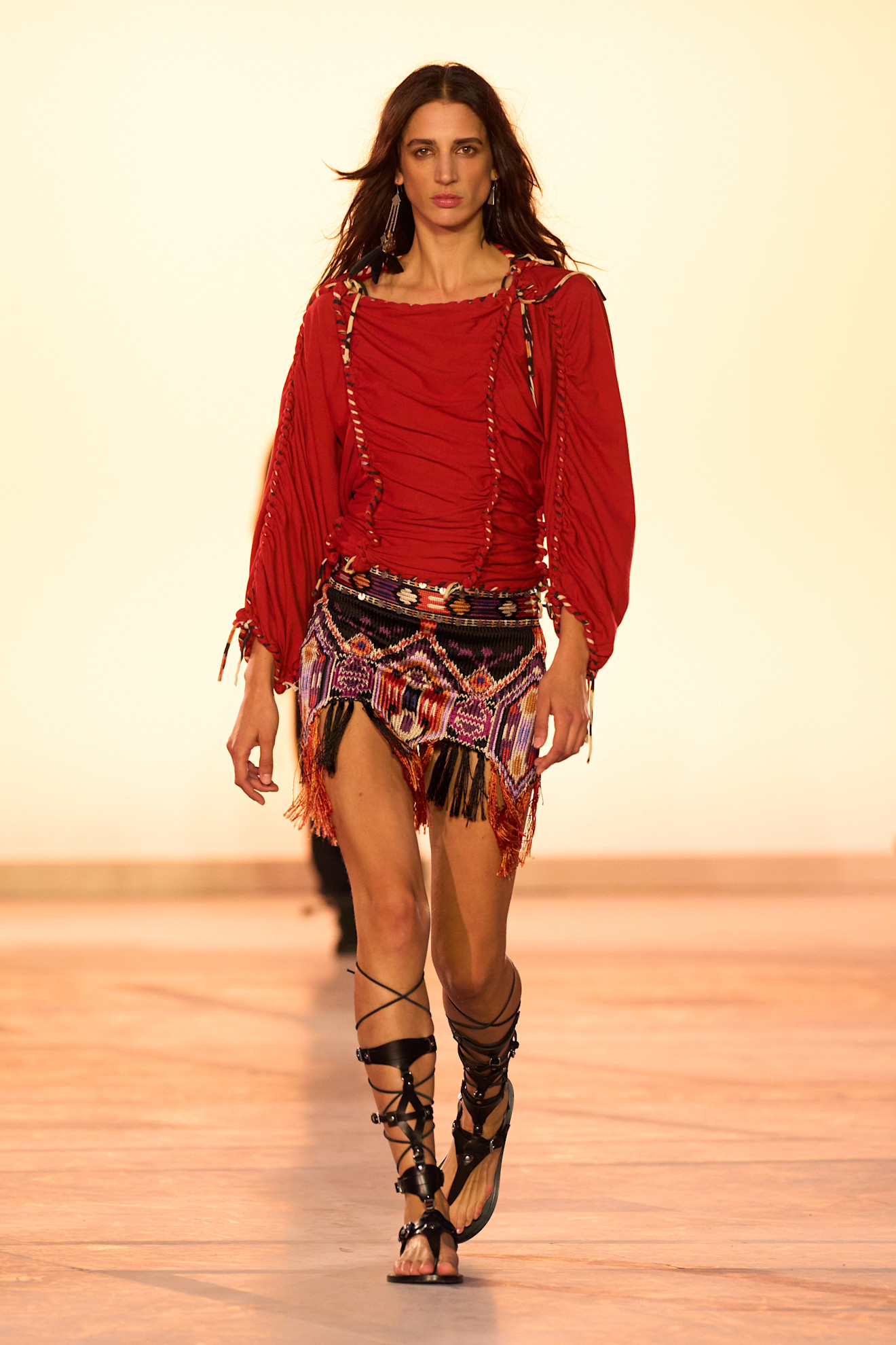 An image of the rope accessory trend on the Isabel Marant spring/summer 2025 runway.
