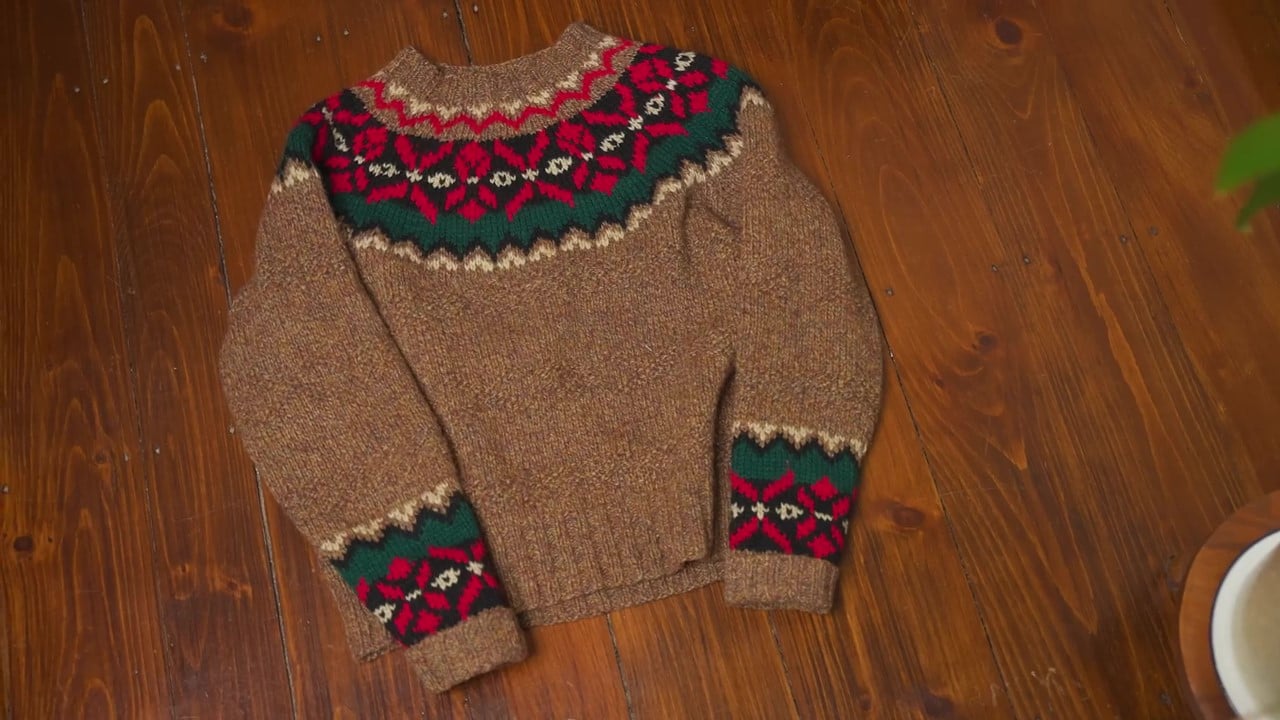 The Ultimate Guide to Traditional Sweaters - Icelandic Lopapeysa